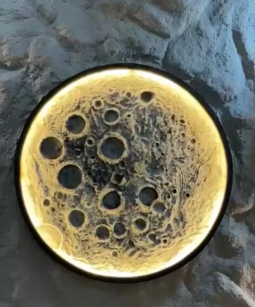 e9